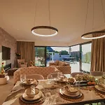 Villa Kim *