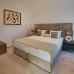 Villa Kim Momjan